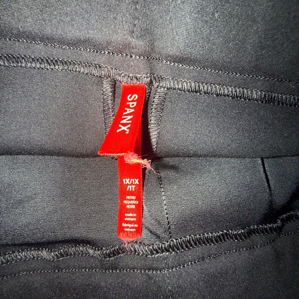 SPANX Black Ankle & Cropped Ponte Pants - Picture 8 of 11